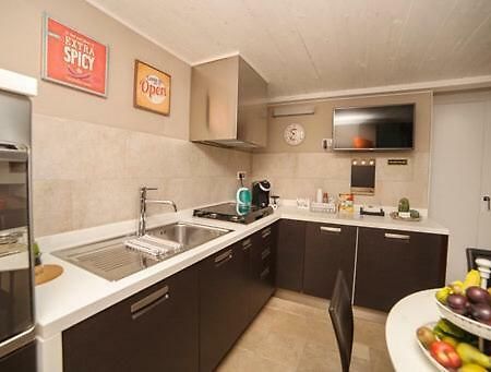 Oroverde Camere & Suite Nel Cuore Di Trani Exterior foto