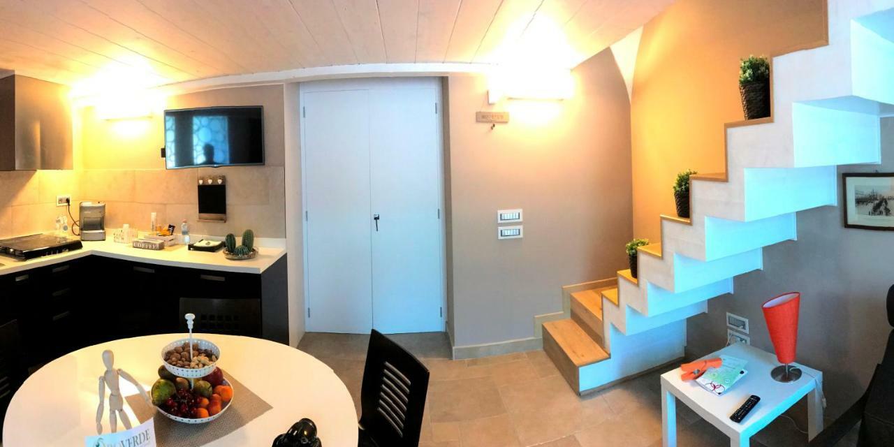 Oroverde Camere & Suite Nel Cuore Di Trani Exterior foto