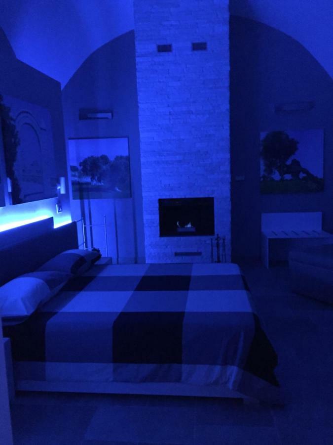 Oroverde Camere & Suite Nel Cuore Di Trani Exterior foto